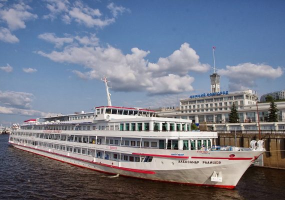 Речные прогулки в Нижнем Новгороде
